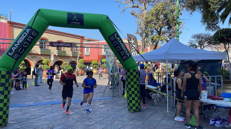 Atlixco reúne a más de 300 participantes en la 2da. carrera “Siempre Fuertes”