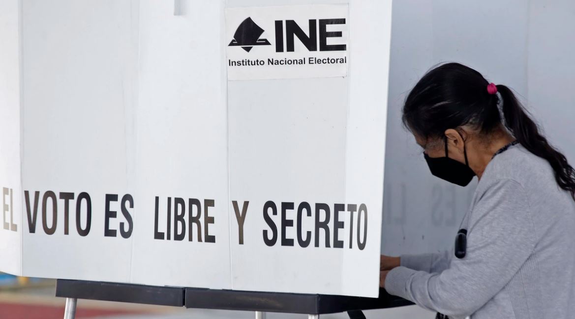 "Caballo que alcanza, gana.  ¿Sera?":Así van los aspirantes para Gobernador de Puebla en 2024