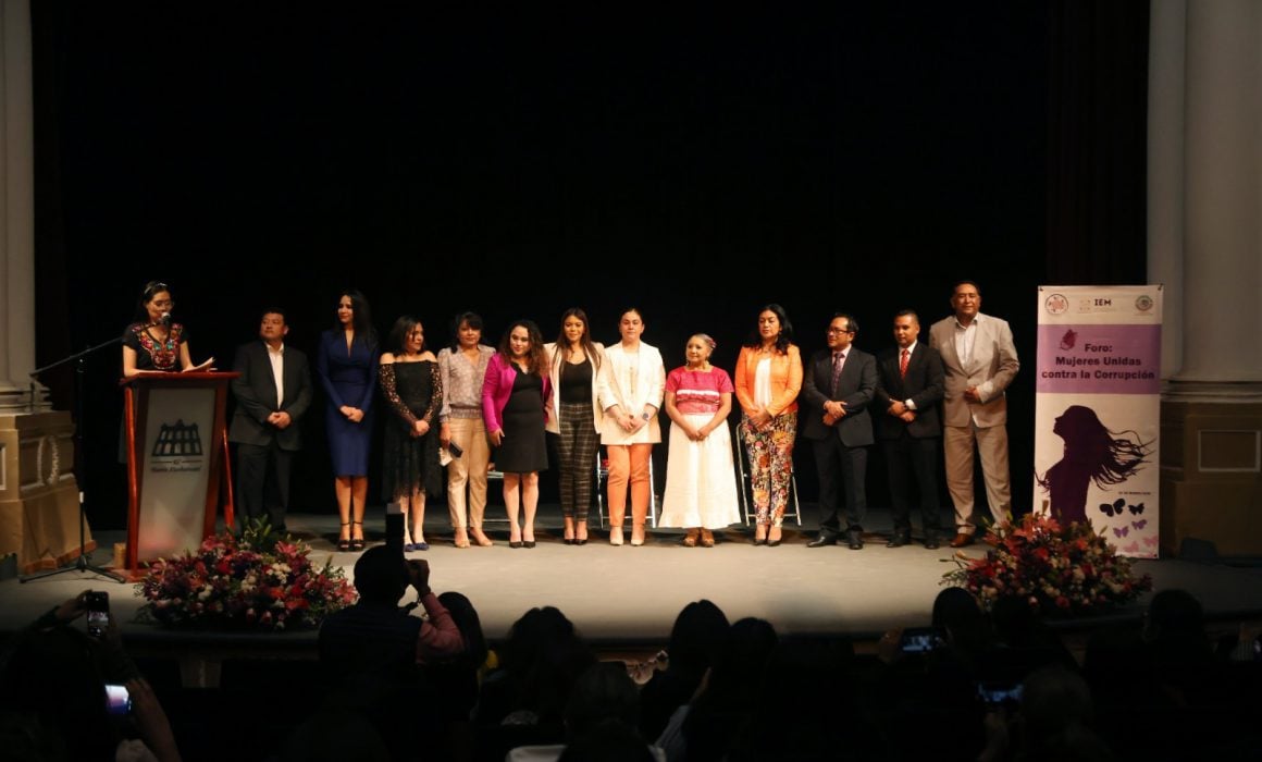 Realizan Foro Mujeres unidas contra la corrupción