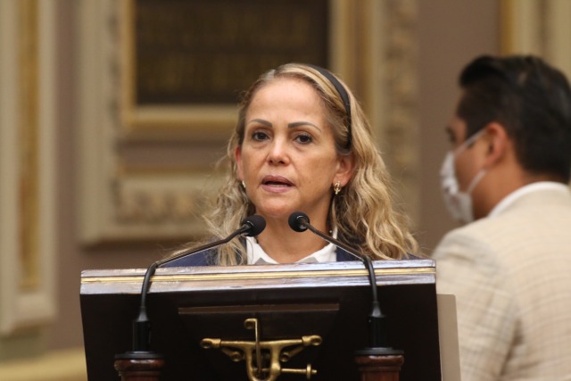 Dirigencia de Morena apoya aspiraciones de Biestro a alcaldía de Puebla