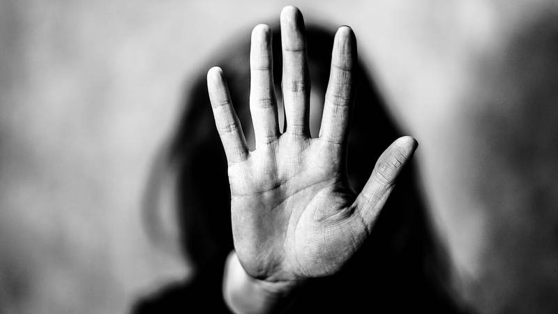 Diputados aprueban vetar a agresores y deudores de pensión alimenticia de cargos públicos