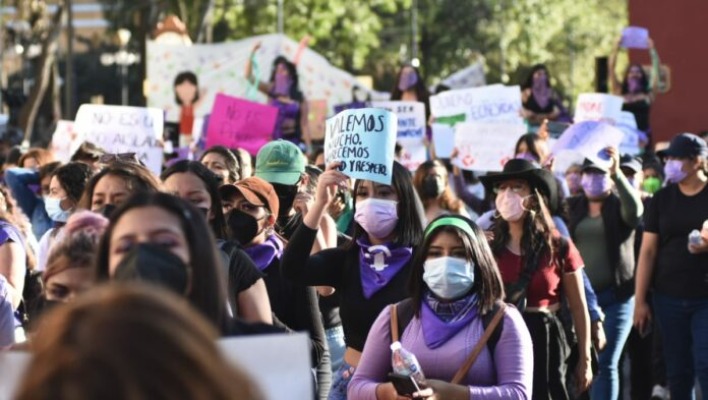 Piden a empresarios dar día libre a mujeres para participar en marcha del 8M