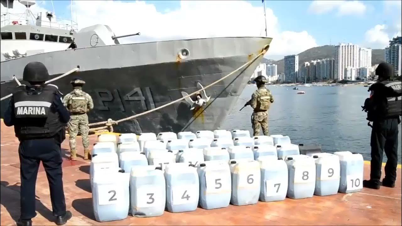 ¿Huachicol pirata? Marina detiene a 6 hombres con 2 mil 550 litros de combustible en Guerrero