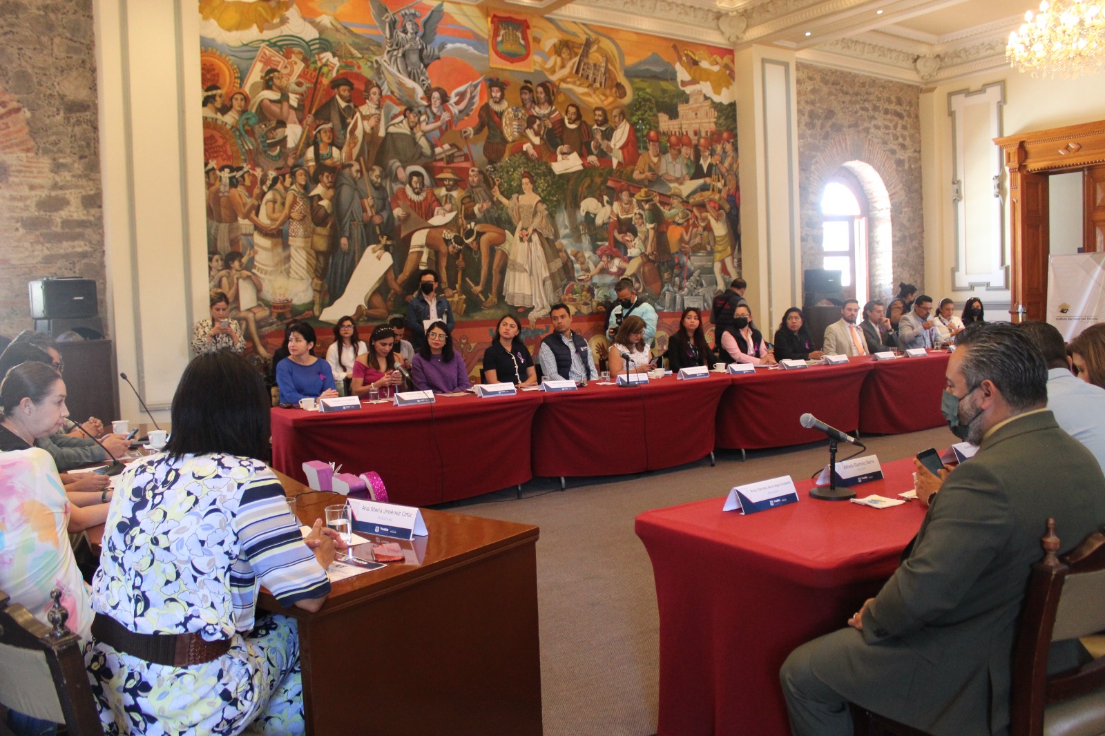 Capacitan a funcionarios municipales de Puebla en prevención de violencia política de género