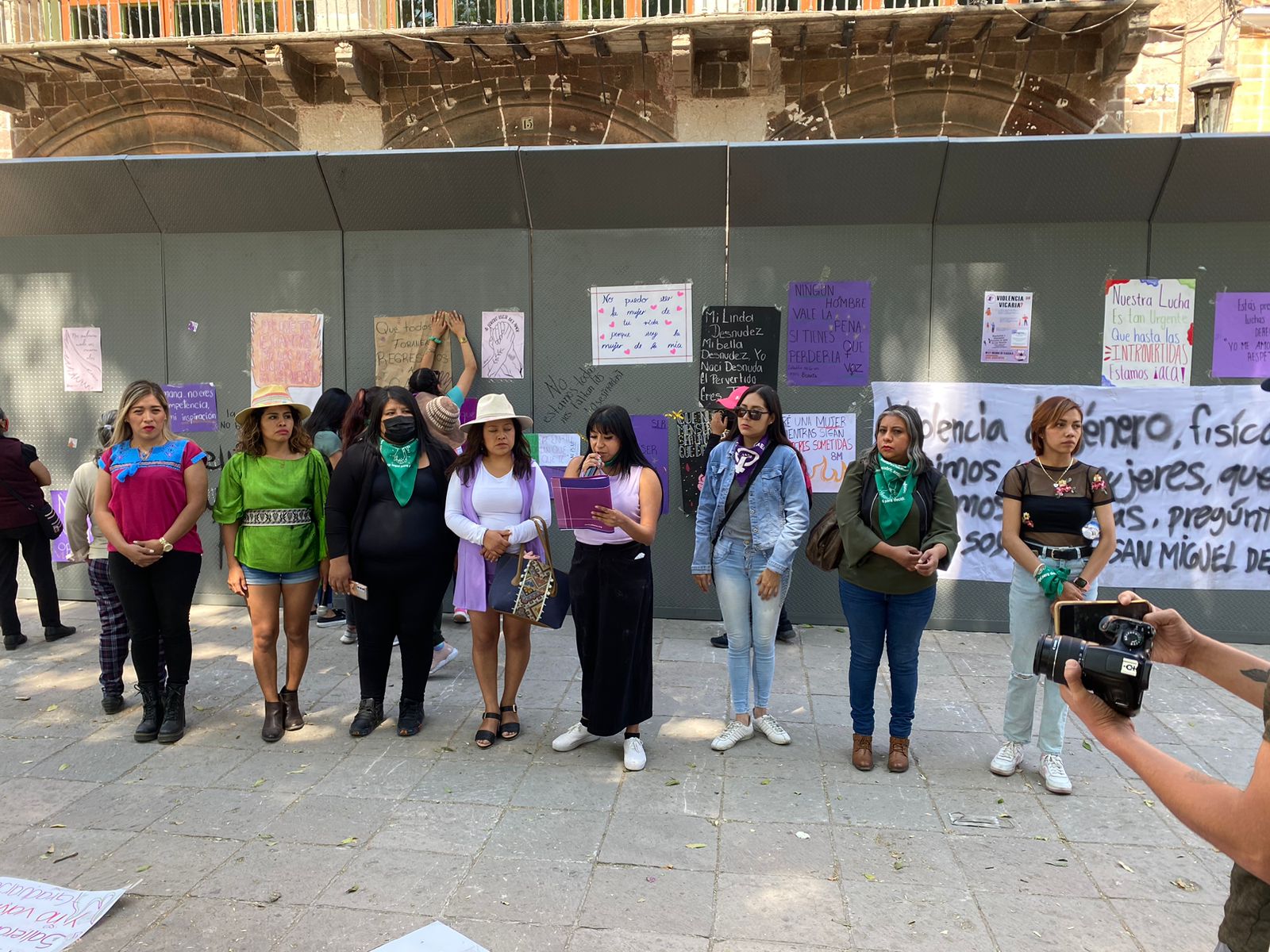 Exigen colectivos acciones reales contra violencia hacia las mujeres