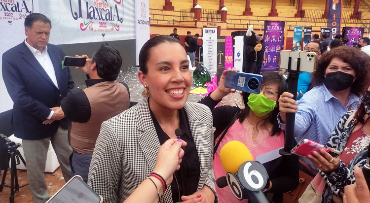Deja Josefina Rodríguez al Patronato de Feria de Tlaxcala. llega Elena Nava García