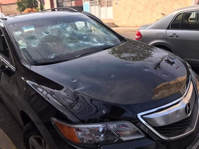 Presentan ante el Ministerio Público a conductor que atacó manifestación en Recta a Cholula 