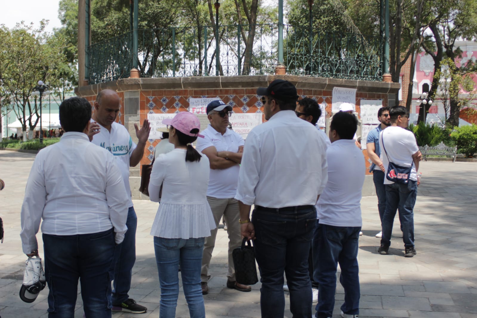 Piden en Tlaxcala respeto para la SCJN