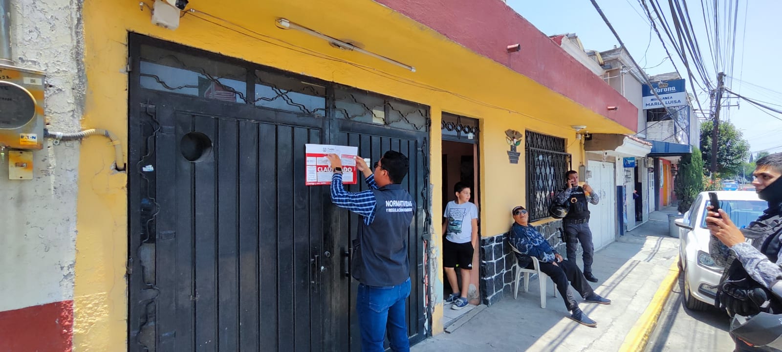 Clausura tres talleres mecánicos en distintos puntos de la capital poblana