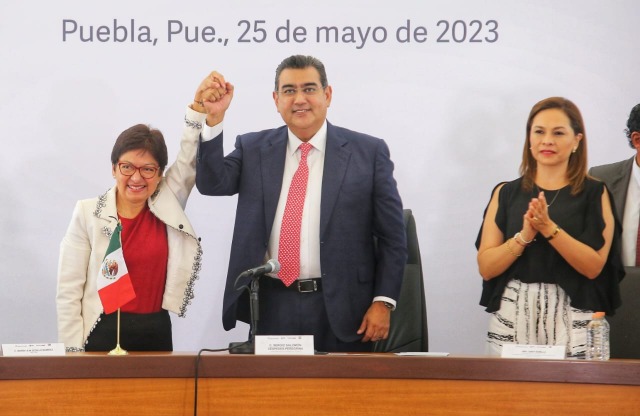 Gobierno de Puebla trabajará con BUAP en plan de acción por contingencia del volcán