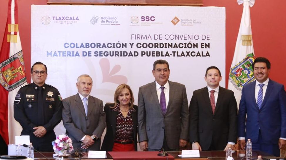 Se unen Tlaxcala y Puebla contra inseguridad, firman convenio