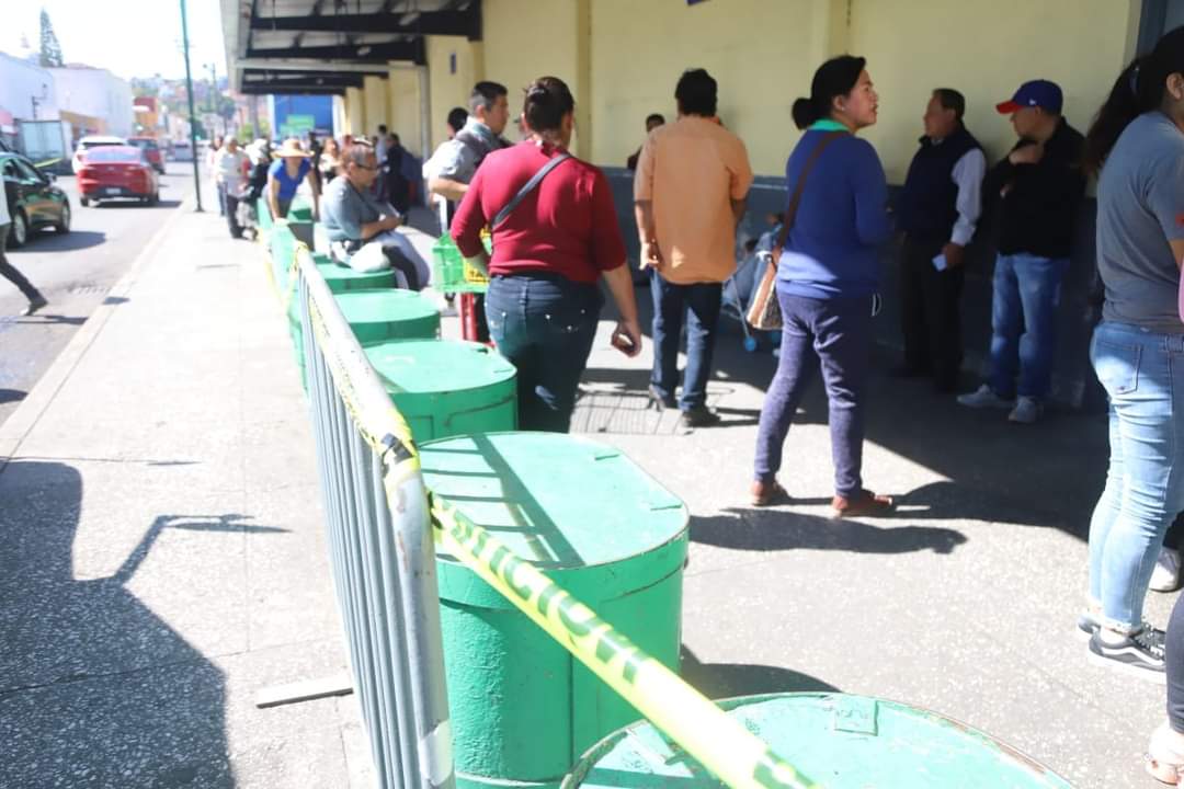 Con operativo retiran a ambulantes en la capital tlaxcalteca