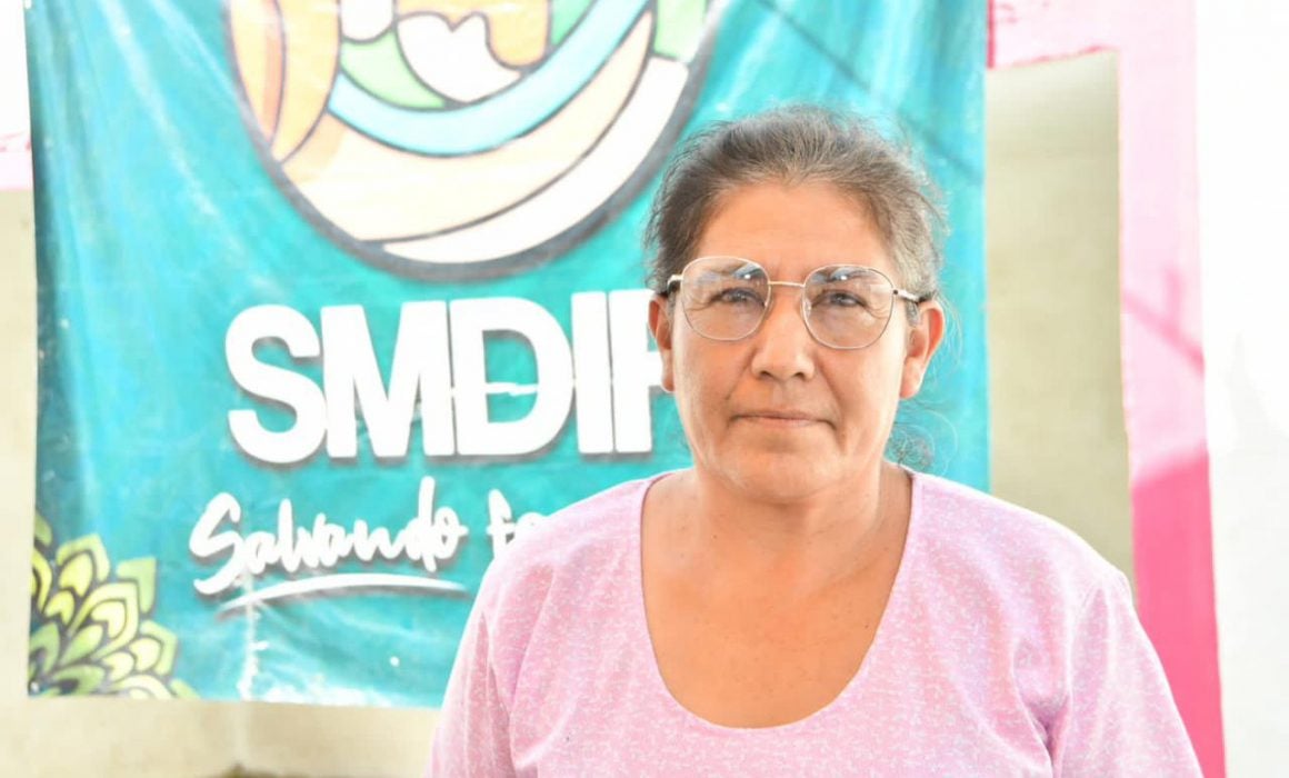 Beneficia SMDIF Huamantla a 40 familias con entrega de lentes gratuitos