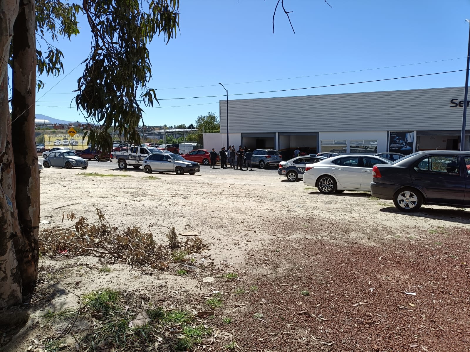 A balazos sujetos le roban 33 mil pesos a un hombre que se disponía a pagar un enganche de vehículo, en Apizaco.
