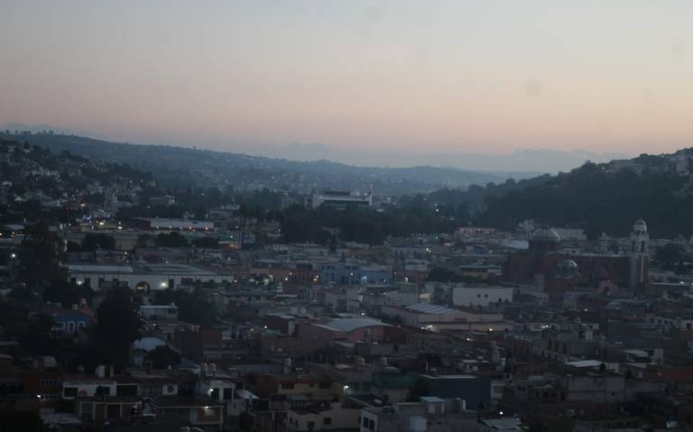 Amanece Tlaxcala de -5 a 0 grados, frío y heladas pegan a la población