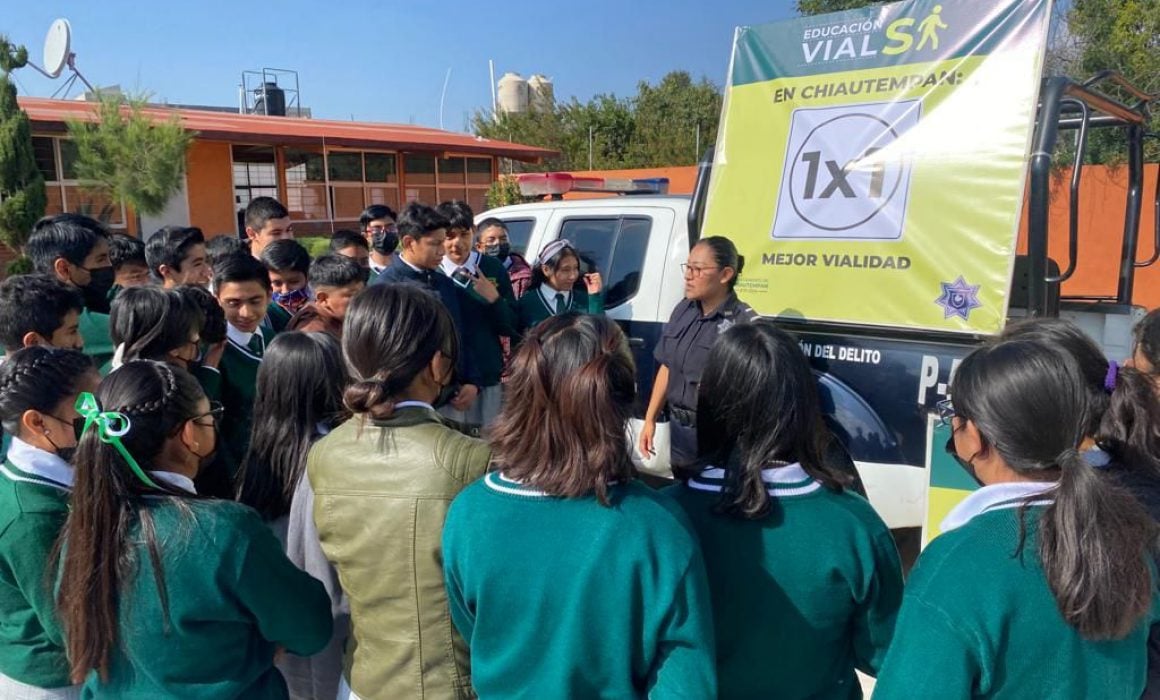 Promueve policía de Chiautempan educación vial en estudiantes de secundaria