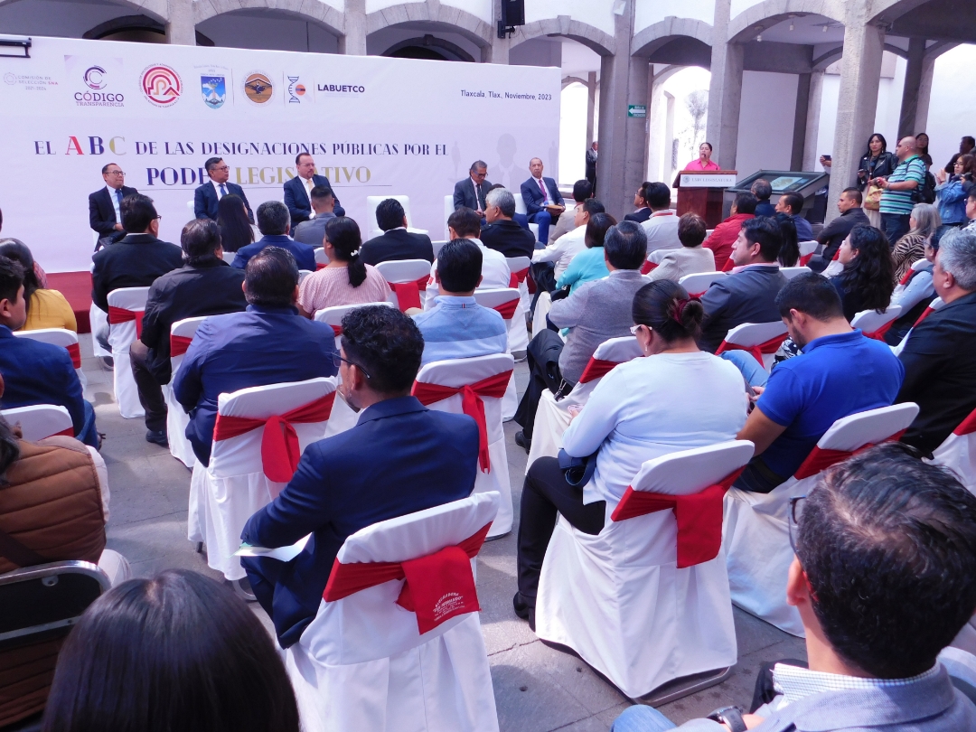 En foro cuestionan actuar de comisiones en el Poder Legislativo y su transparencia