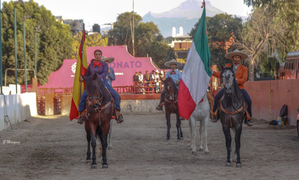 Espectáculo ecuestre deslumbró a visitantes de Tlaxcala, la Feria de ferias