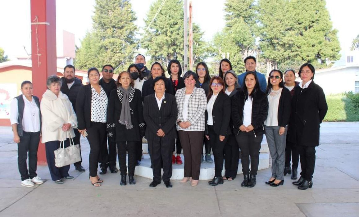 Destaca Maribel Pérez Arenas, valores como la unidad y la valentía