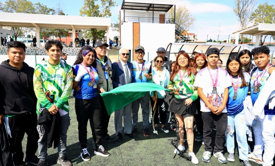 Edil de Chiautempan atestiguó colocación de la primera piedra del Ceddart
