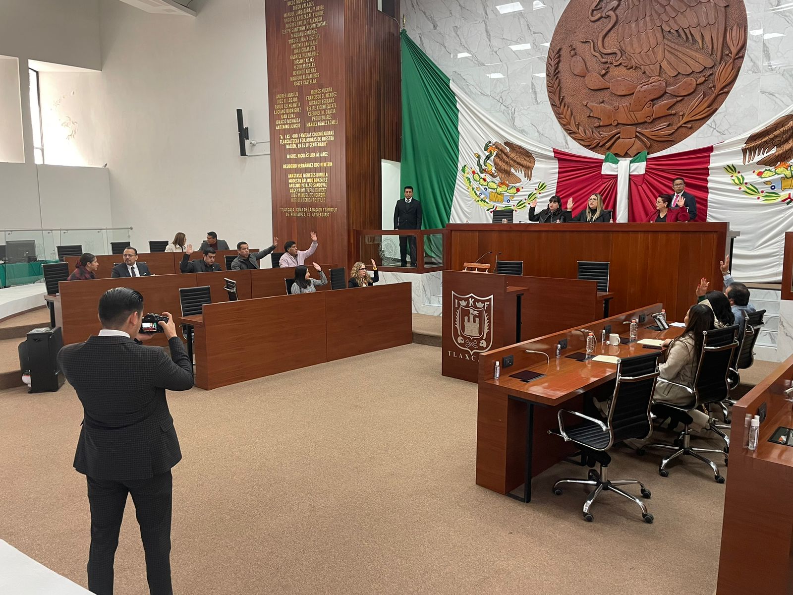Hasta 2024, candidatos violentadores no podrán acceder cargos públicos 