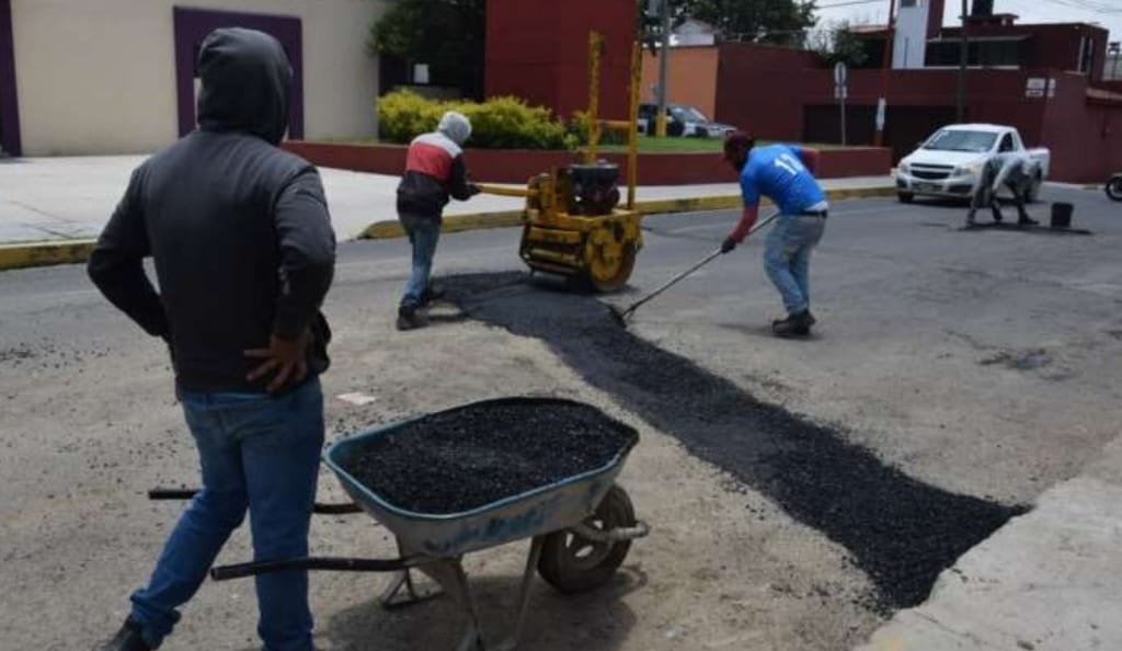 Administración de Paola Angon va por la séptima Jornada de Bacheo