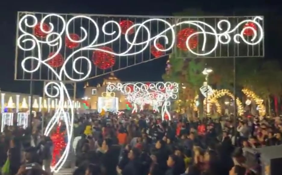 Millones de luces iluminan desde esta noche hasta el 8 de enero el Pueblo Mágico cholulteca
