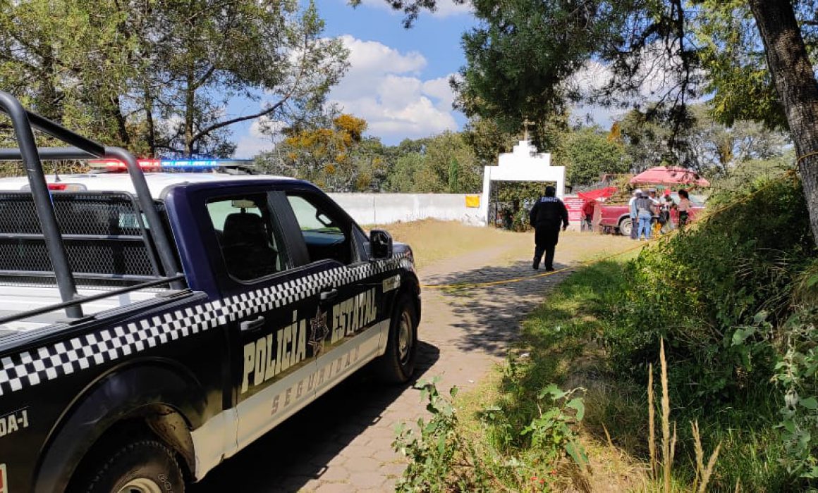 Refuerzan seguridad en panteones por festividad de Día de muertos