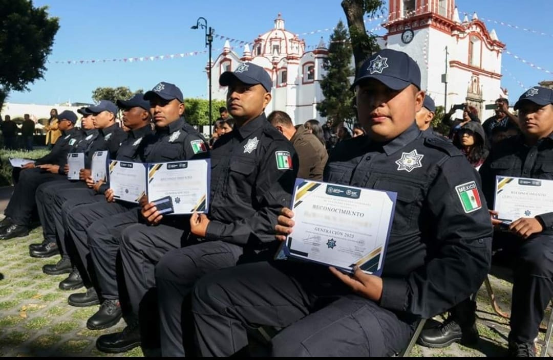 Nuevos héroes en calles de San Pedro Cholula: 23 Policías preventivos se suman a la corporación