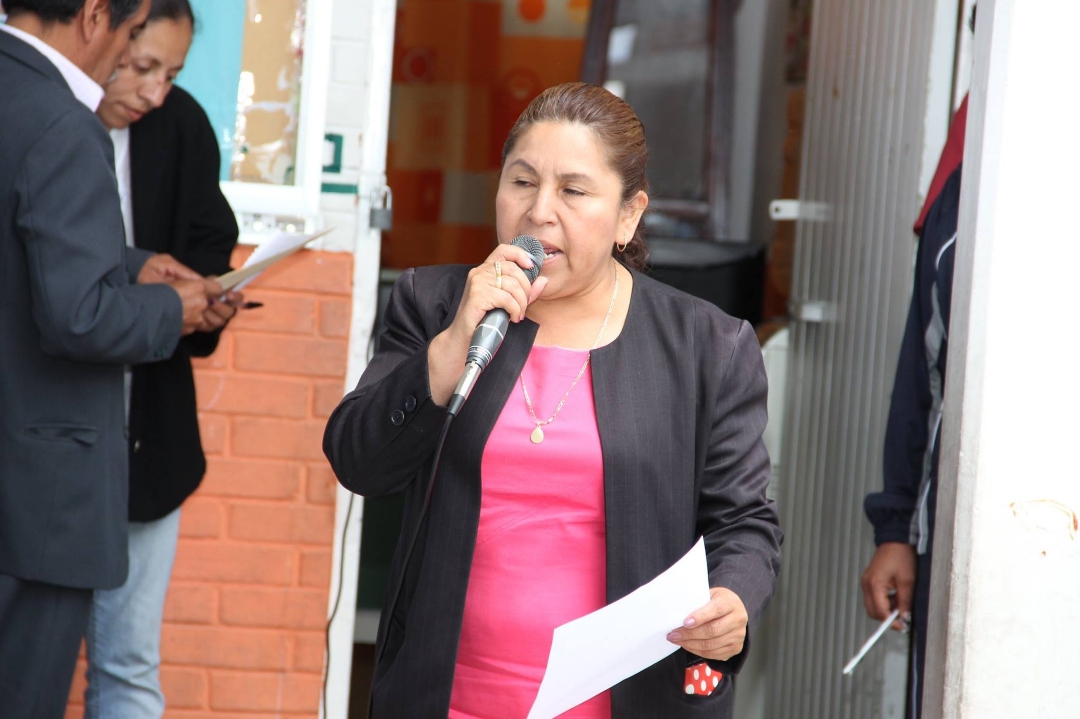 Alcalde y docente en contra del desarrollo de Zacatelco, denuncian ciudadanos