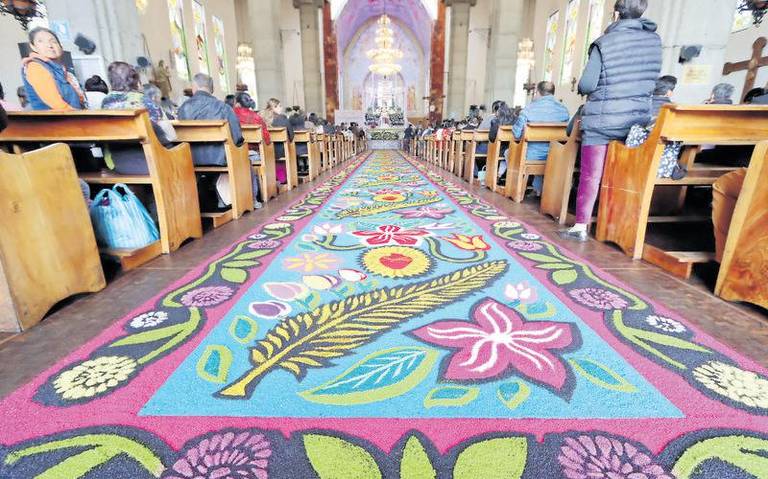 Huamantla registra alfombras en Patrimonio nacional, va por la UNESCO