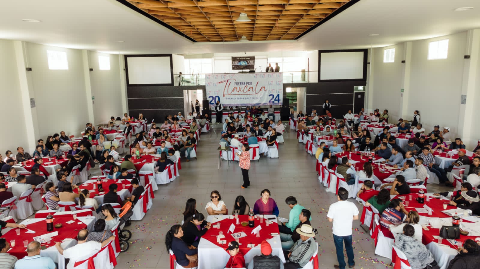 ¿Confirmada alianza PAN-PRI-PRD? "Fuerza por Tlaxcala" busca a Blanca Águila