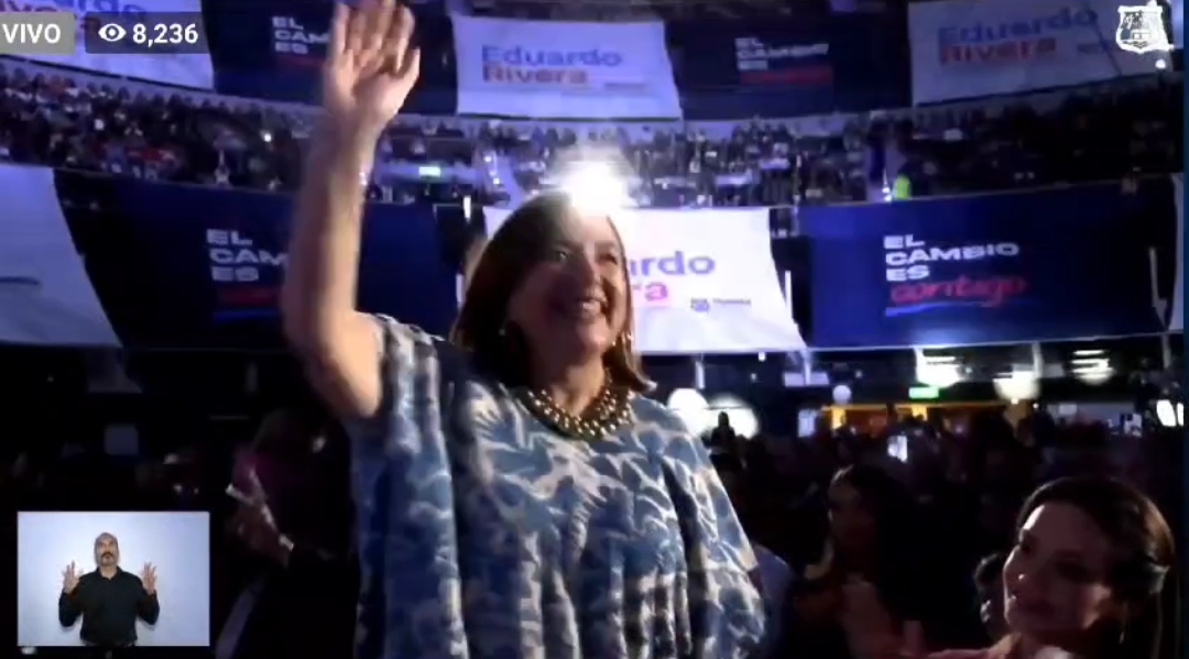 Xóchitl Gálvez recibida con gritos de "¡Presidenta!" en el Segundo Informe de Eduardo Rivera