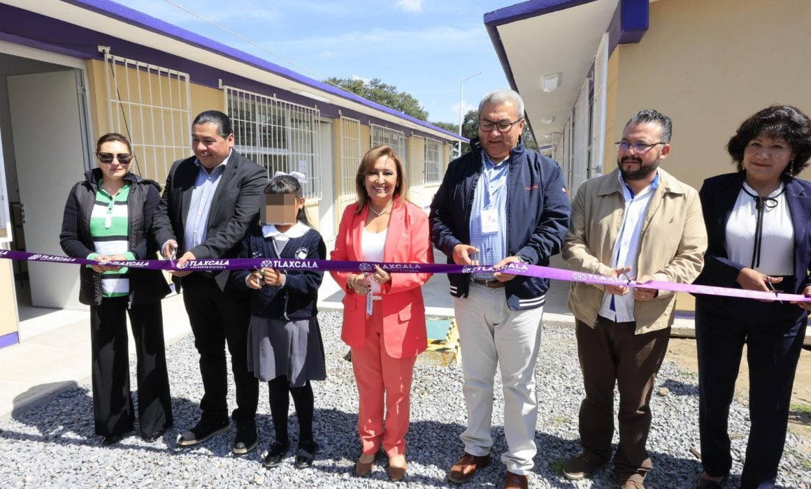 Inaugura Lorena Cuéllar primaria Pioquinto Tlilayatzi en Contla