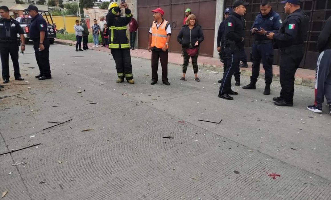 Camioneta cargada de cohetones explotó en Ixtacuixtla, hay 2 heridos