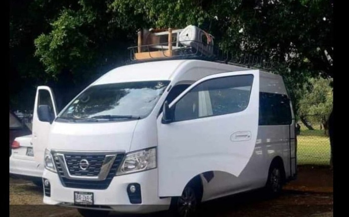 Roban con violencia camioneta en Calpulalpan; fue contratada para hacer un viaje
