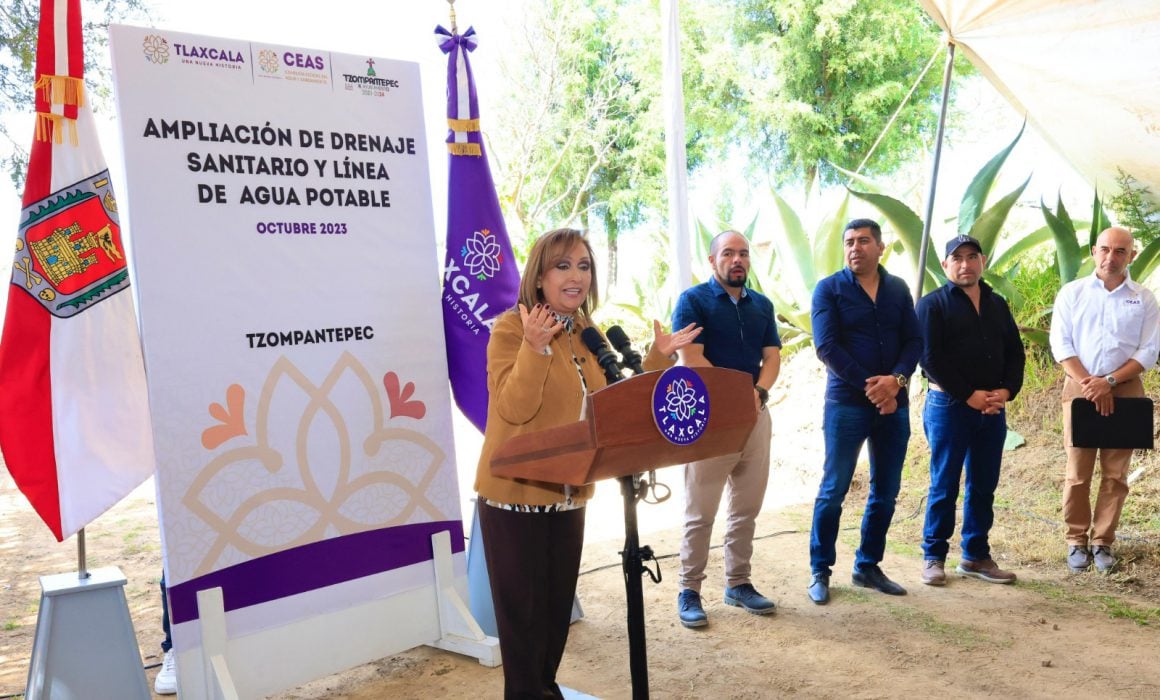 Entregan ampliación de sistemas de drenaje y agua potable en Tzompantepec