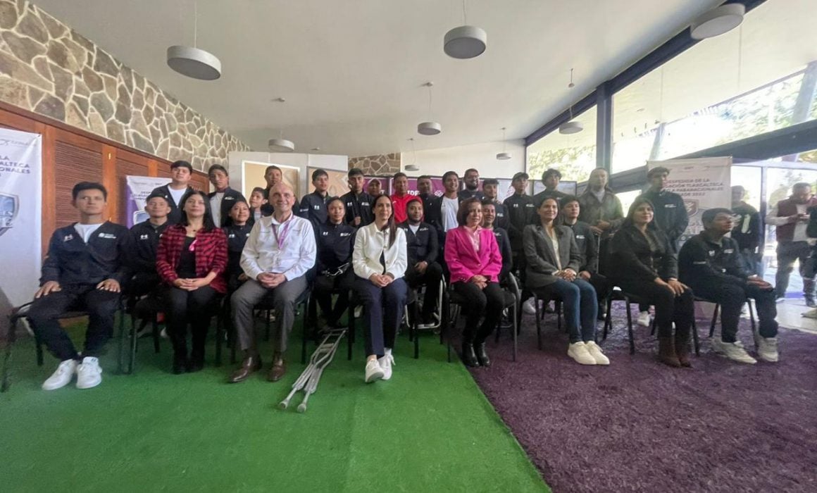 Realizan despedida a delegación de atletas para Paranacionales 2023