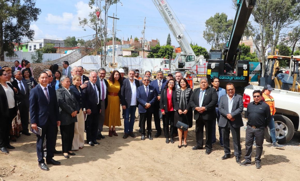Consolida UATX su proyección nacional
