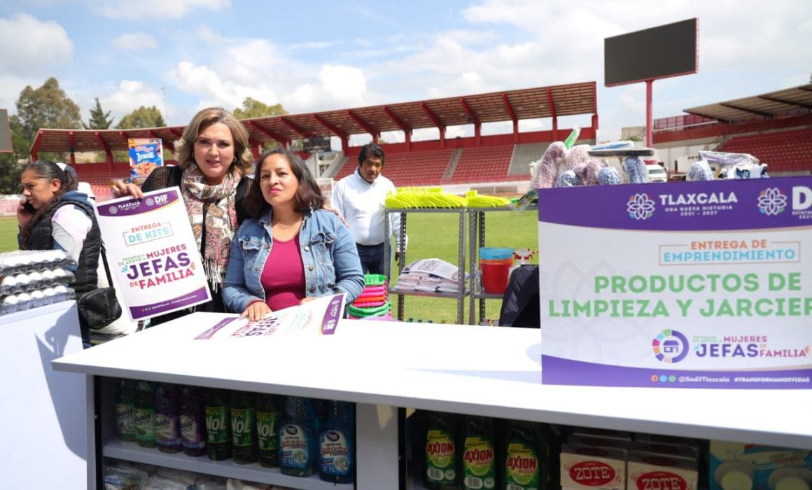 Chiautempan es beneficiado con apoyos a jefas de familia