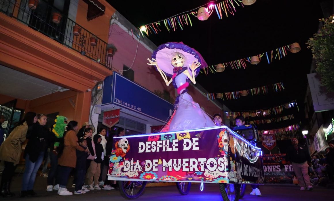 Todo un éxito el Desfile de Muertos y Catrinas 2023 en Chiautempan
