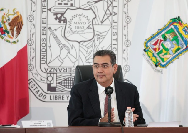 Gobernador de Puebla pide mesura ante protestas en el Poder Judicial