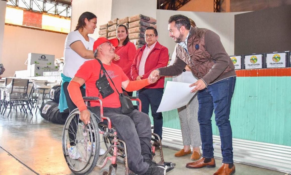 Con Salvado con Apoyos cambiamos la vida de la gente: Salvador Santos