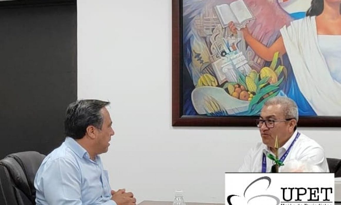 Promueve UPET acceso a capacitación y estudios para periodistas