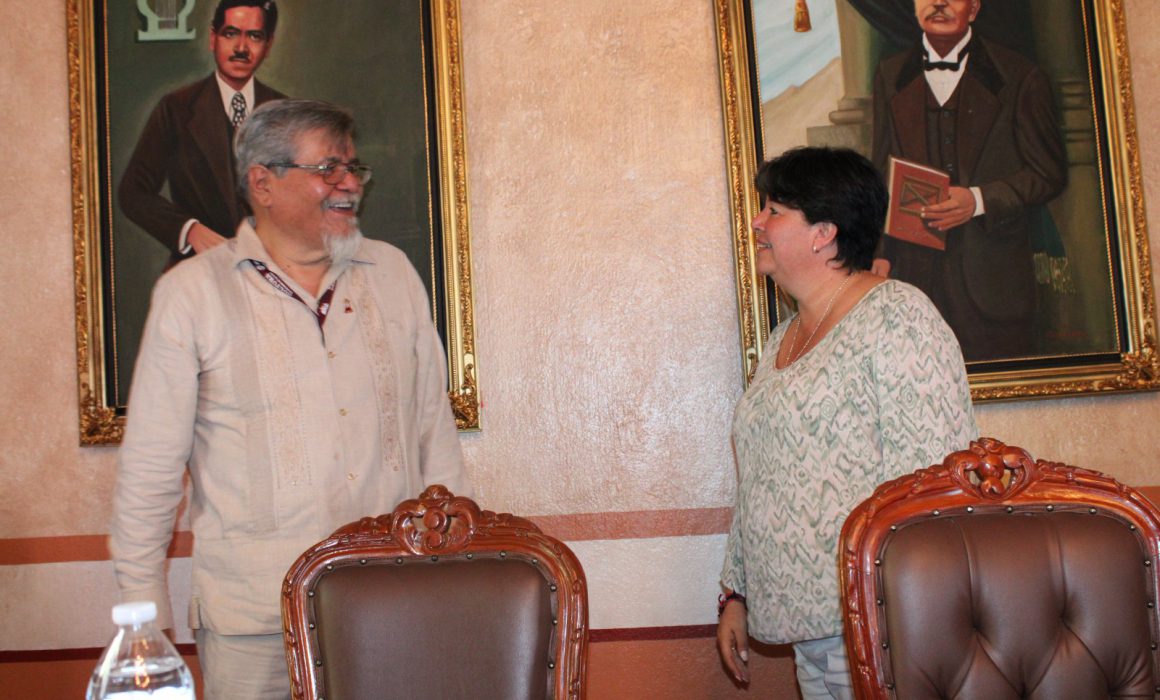 Capacitan a personal del Ayuntamiento sobre documentación municipal
