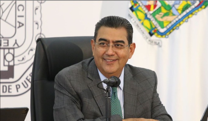 Gobernador pide a aspirantes a la gubernatura convencer a la ciudadanía únicamente con argumentos