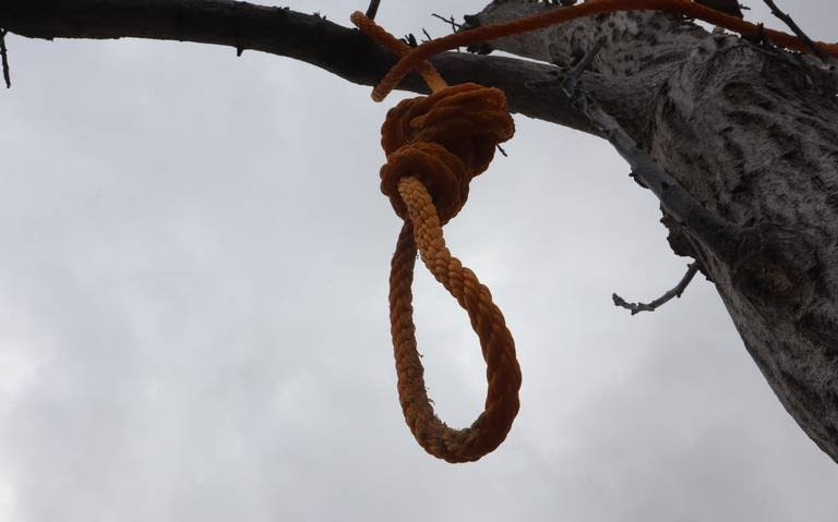 Tasa de suicidios en Tlaxcala supera a 8 estados; población masculina, la más afectada 