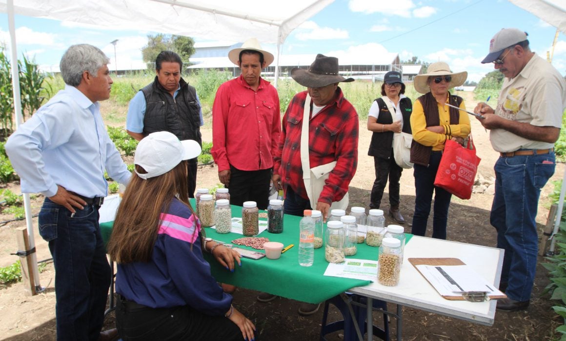 Concluye SIA expo-feria del conocimiento para el campo