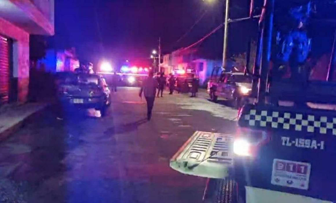 Ultiman a balazos a dos hermanos en La Magdalena Tlaltelulco