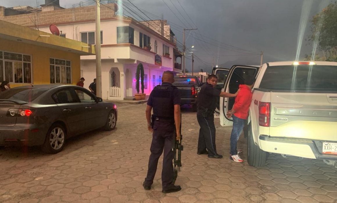 Capturan a 6 sujetos tras golpear brutalmente a herrero en Apetatitlán